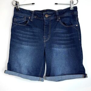1822 Denim Blue Bermuda Shorts Women’s Size 10 Dark Wash Jean
